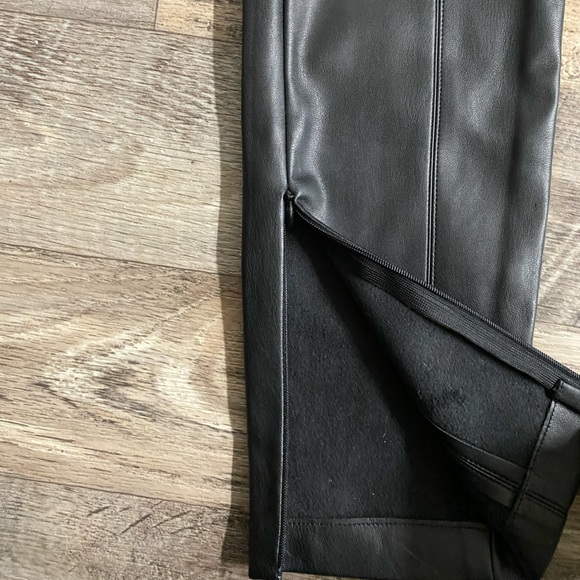 Zara Pants Womens Small Black Faux Leather Skinny Ankle Zip - Picture 2 of 6